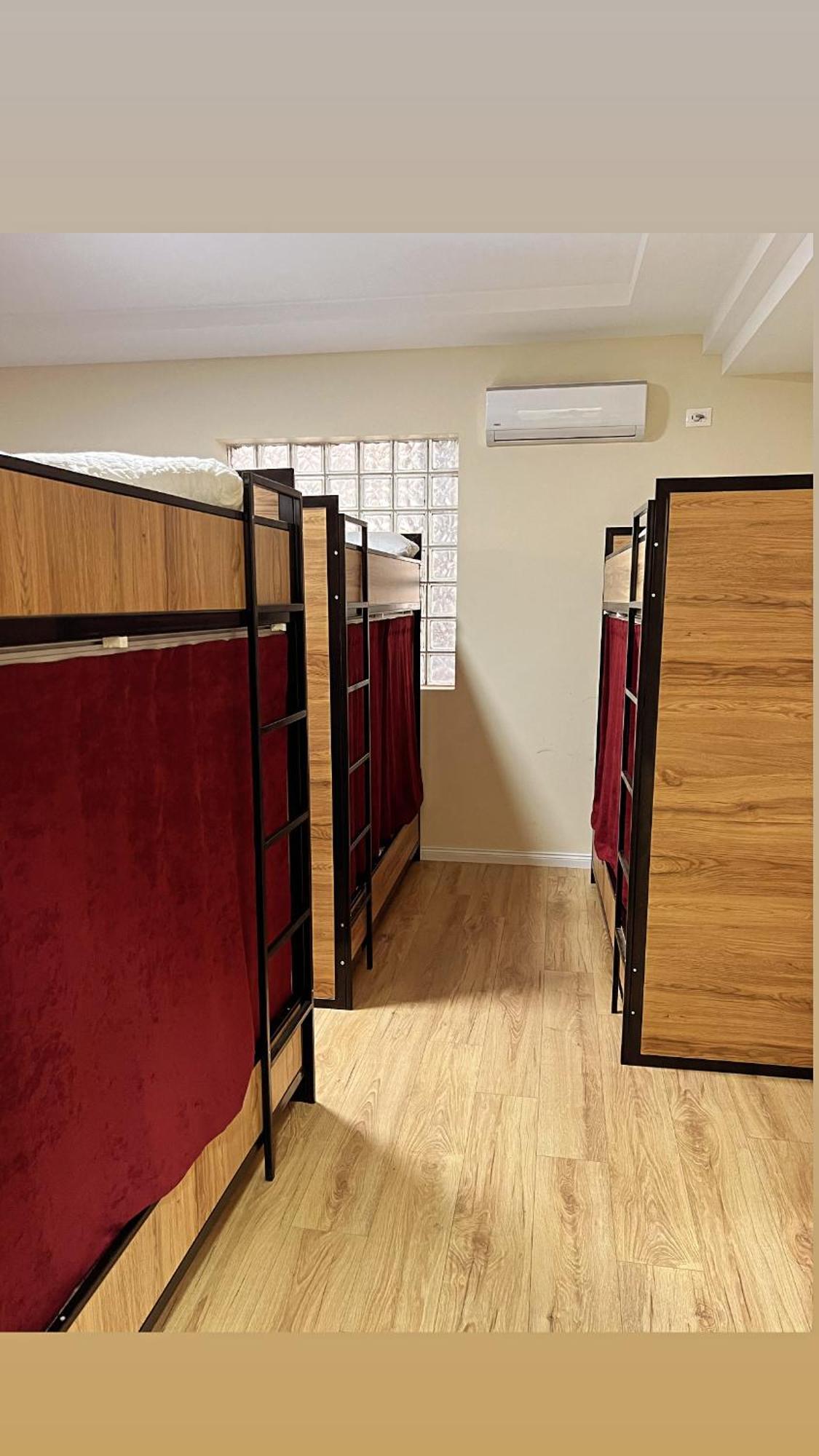 Hostel Chilli Tirana Zewnętrze zdjęcie